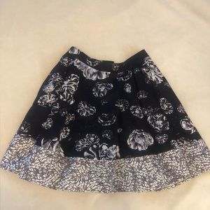 Short black and white flower pattern parabal gurung for target flare skirt
